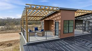 138 Clark - Photo 3