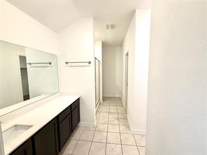 1018 Old Oaks Drive - Photo 11