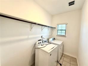 1018 Old Oaks Drive - Photo 12