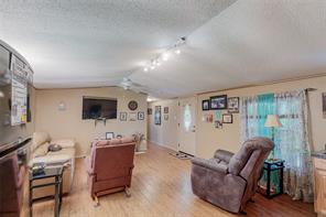 1501 Joyce Road - Photo 27