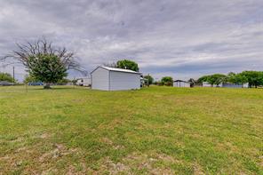 1501 Joyce Road - Photo 32