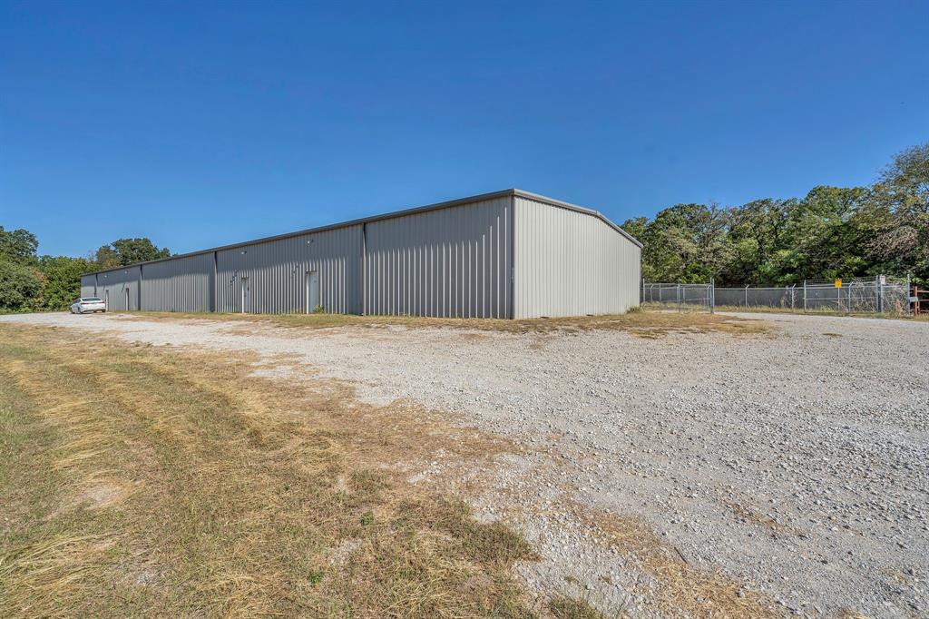 2522 N Highway 287 - Photo 1