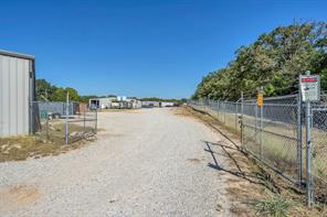 2522 N Highway 287 - Photo 2