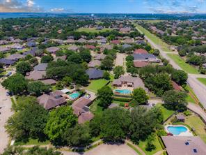 8518 Bridgewater Drive - Photo 11