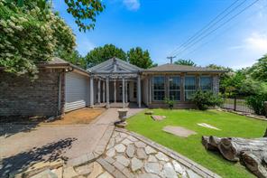 8518 Bridgewater Drive - Photo 30