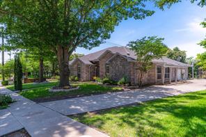 8518 Bridgewater Drive - Photo 34
