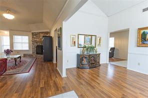 8518 Bridgewater Drive - Photo 7