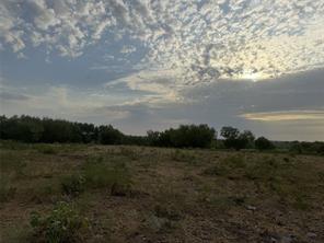 381 Private Road 4512 - Photo 4