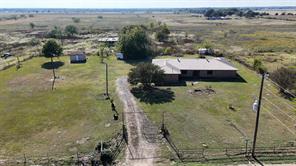 1393 NE County Road 2120 Road NE - Photo 3