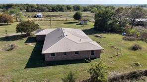 1393 NE County Road 2120 Road NE - Photo 4