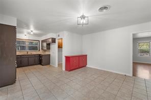 2624 Alvin Street - Photo 8