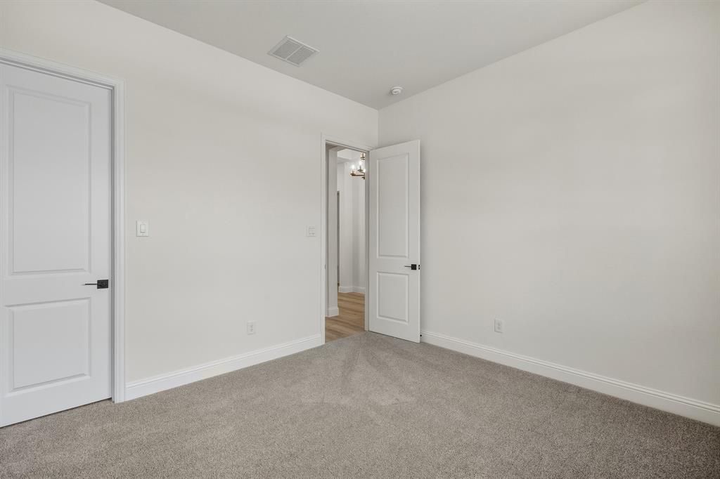 2433 Ainsdale Drive - Photo 10