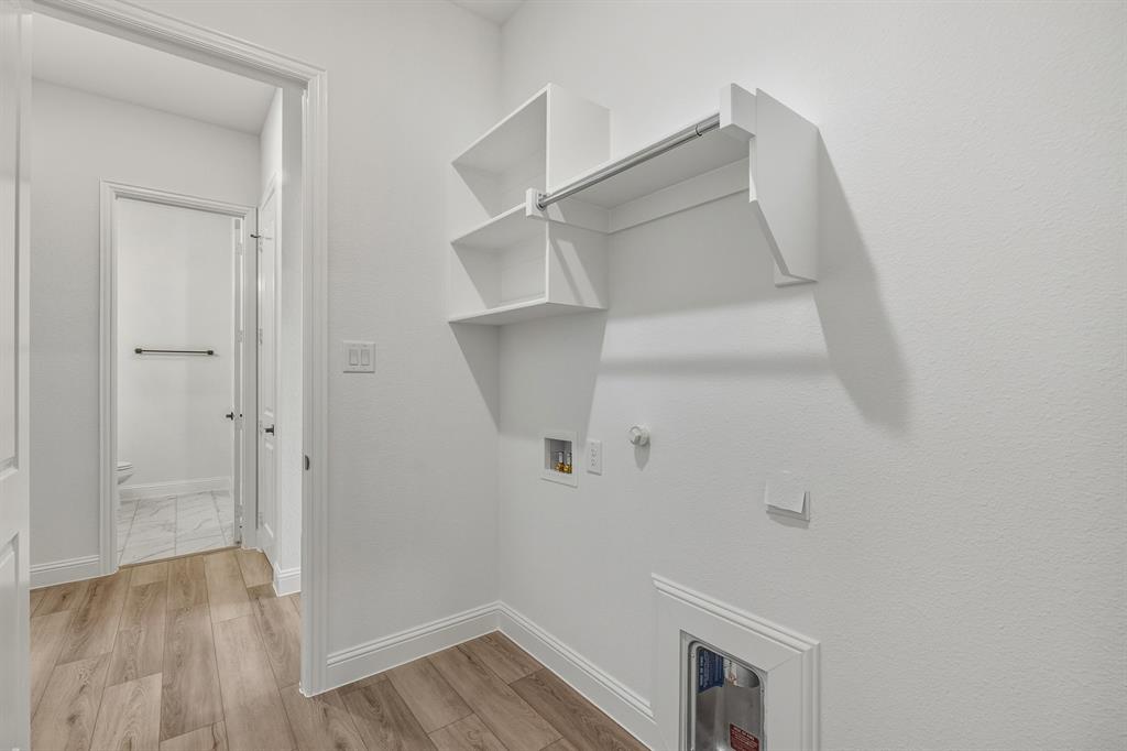 2433 Ainsdale Drive - Photo 21