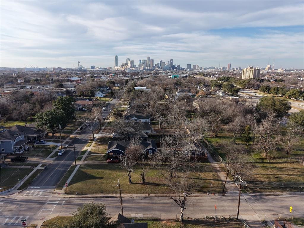1627 E Woodin Boulevard - Photo 3