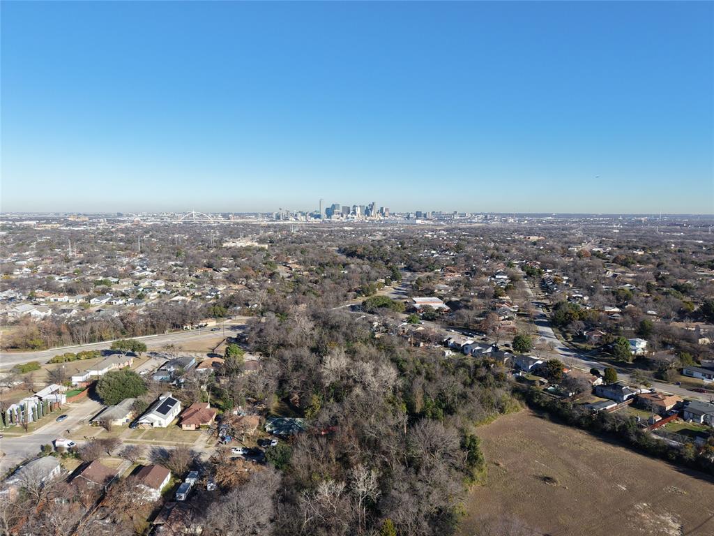 1627 E Woodin Boulevard - Photo 9