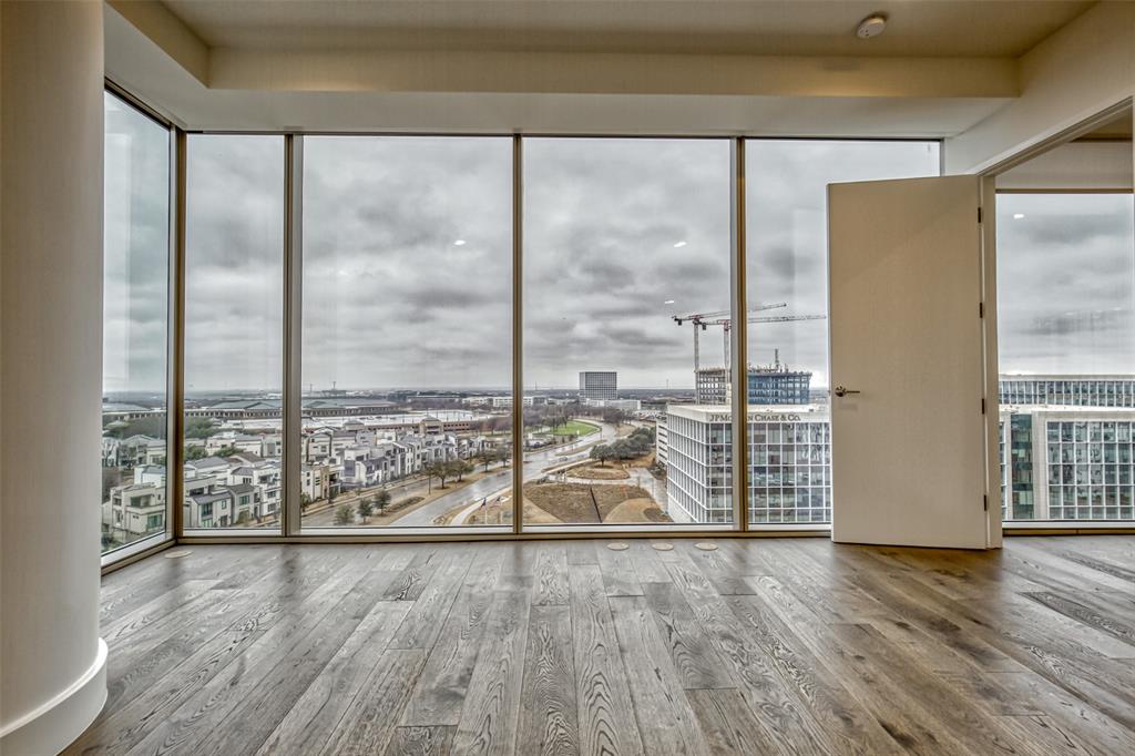 7901 Windrose Avenue - Photo 10