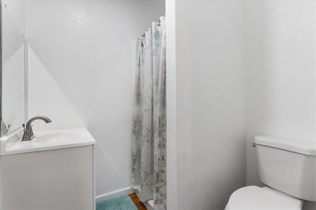 6621 Onyx Drive N - Photo 13