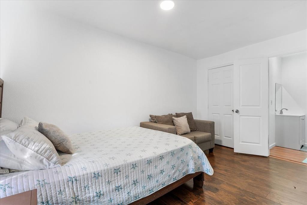 6621 Onyx Drive N - Photo 17