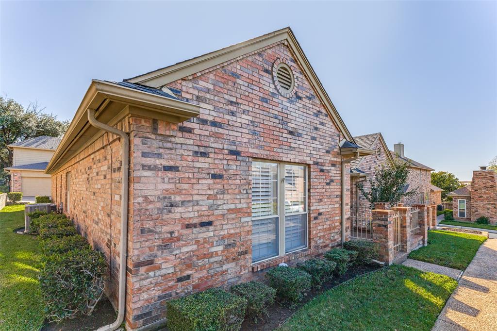 1218 Wooded Trail - Photo 3