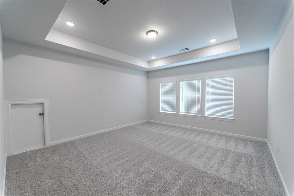 3908 Friendship Court - Photo 16