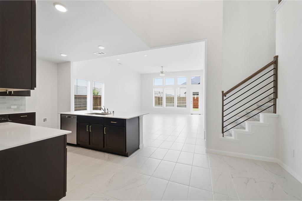 1904 Sangallo Lane - Photo 7