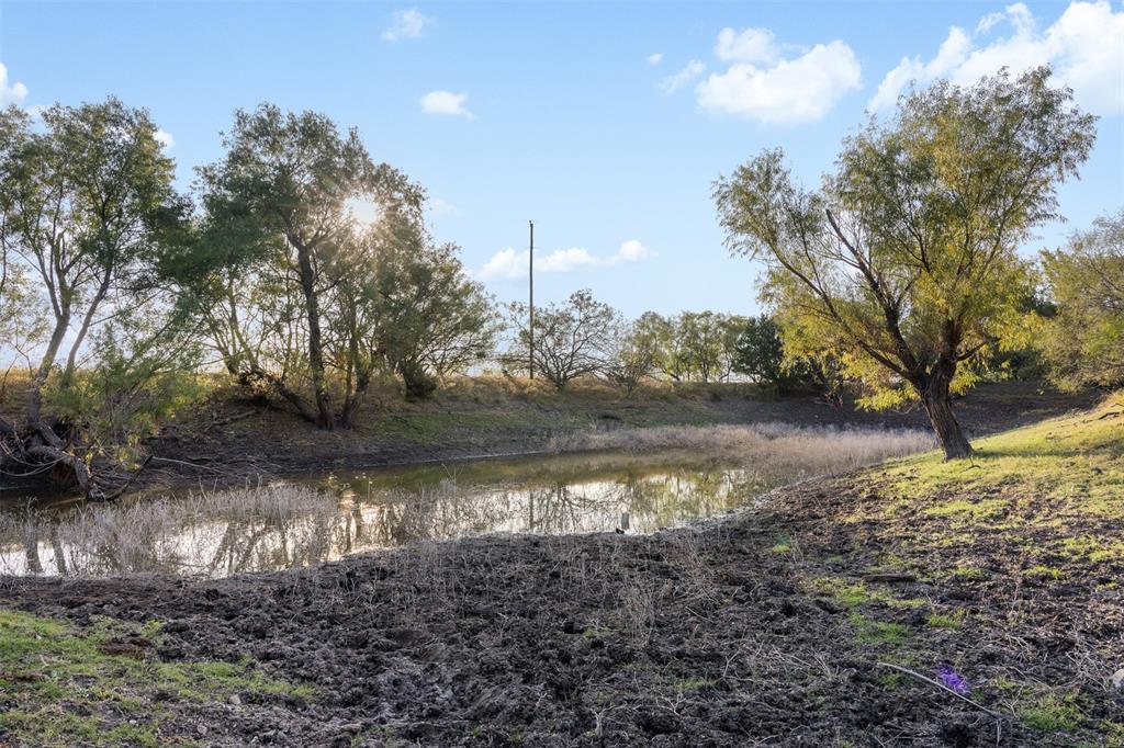 Tract 3 TBD CR 424 - Photo 10