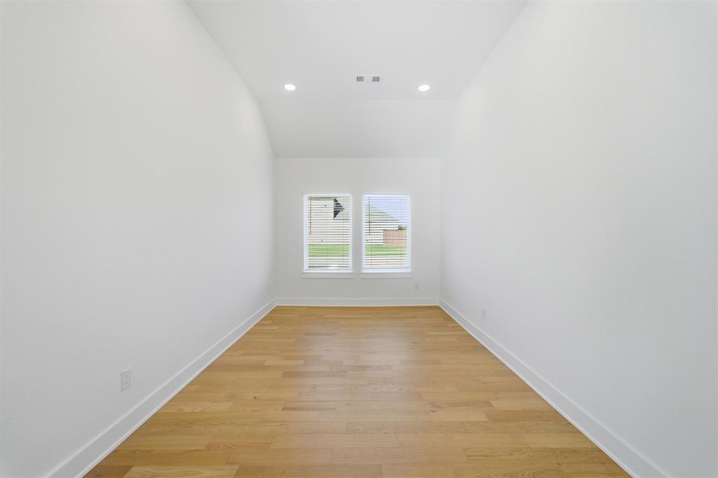 209 Charismatic Road - Photo 15