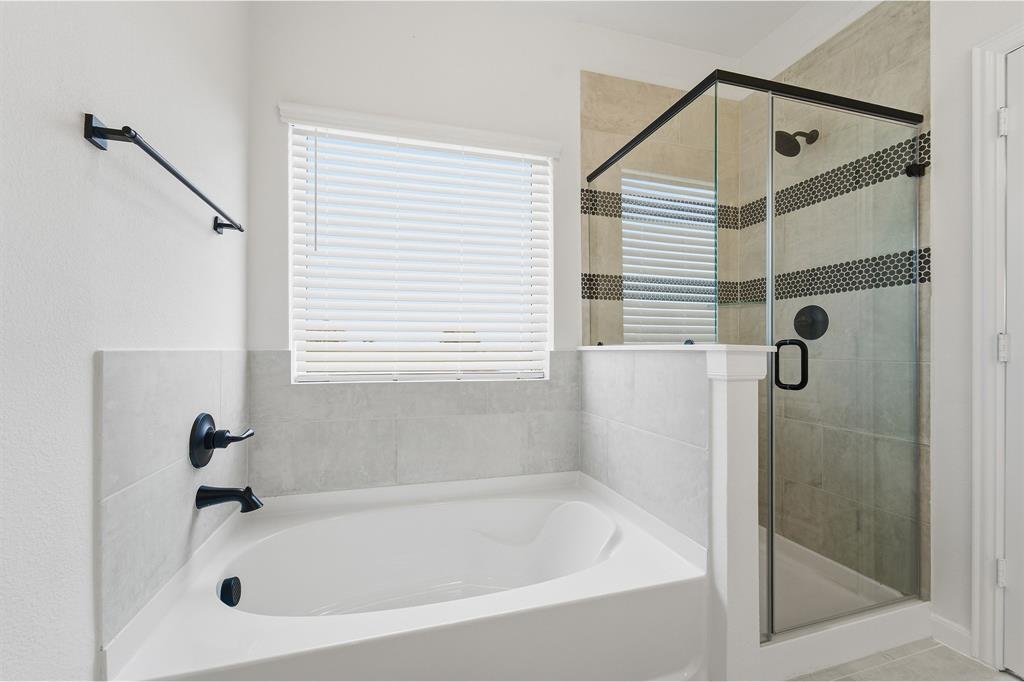 228 Charismatic Road - Photo 15