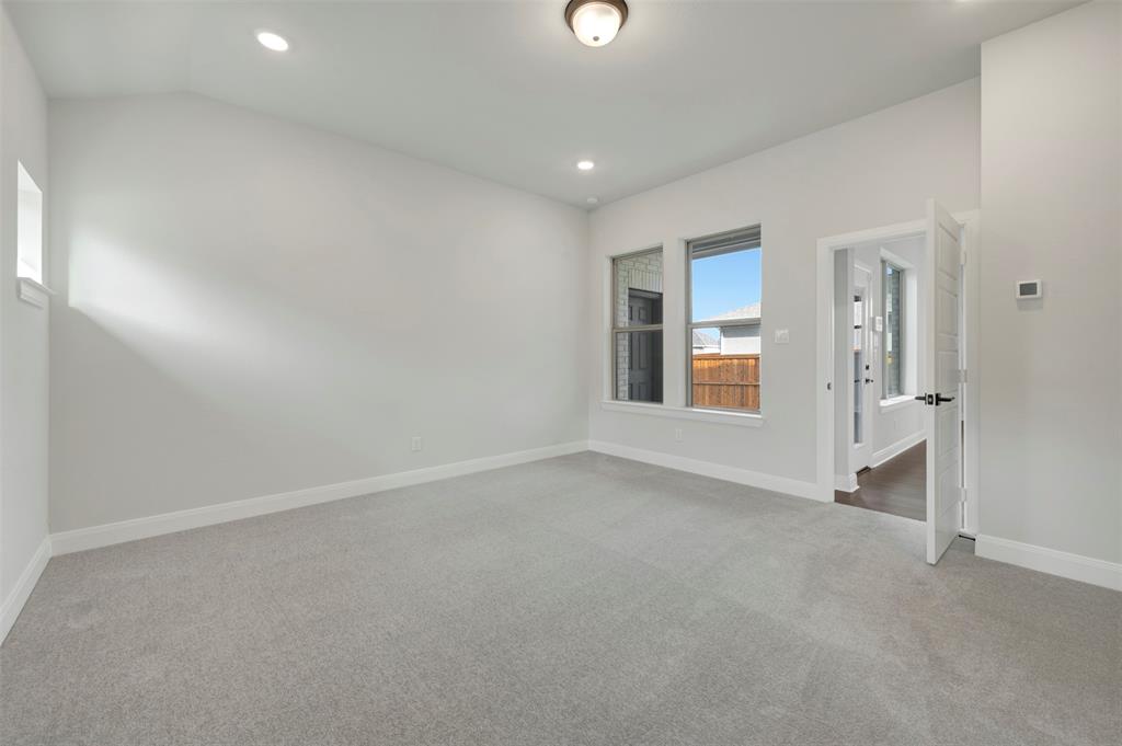 9321 Persimmon Lane - Photo 32