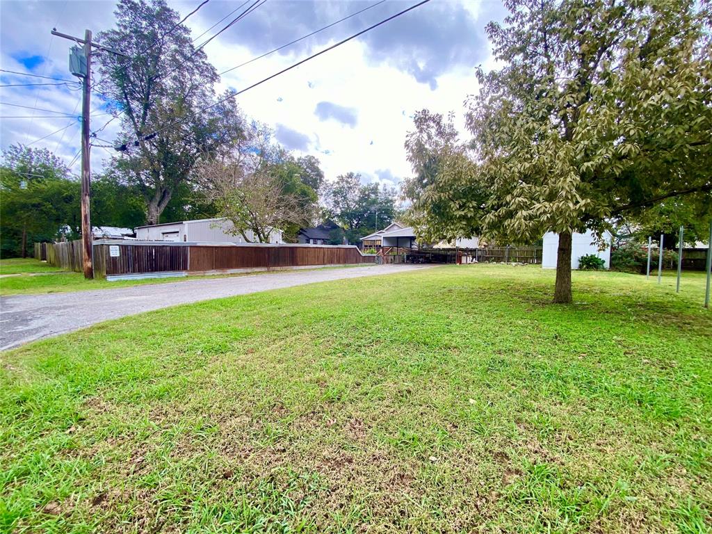 407 E Main Street - Photo 19