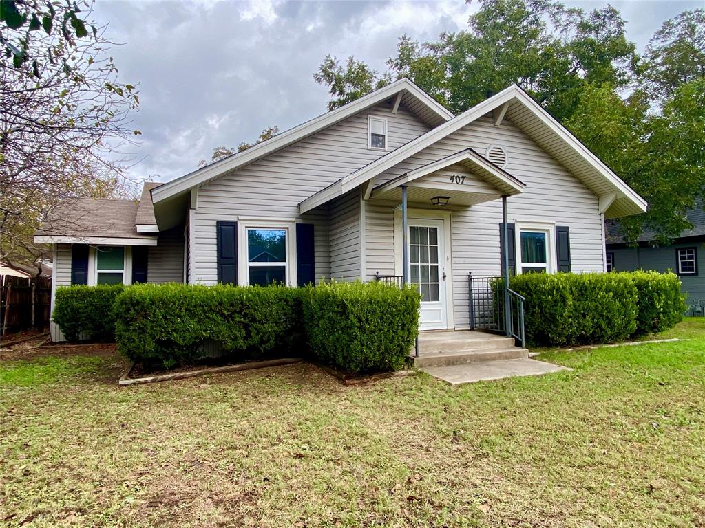 407 E Main Street - Photo 2
