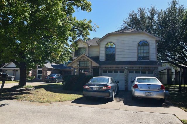 1722 Twin Court Place