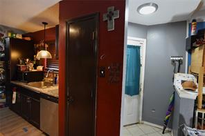 1722 Twin Court Place - Photo 4