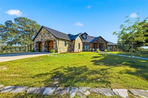 179 Private Road 4590 - Photo 3