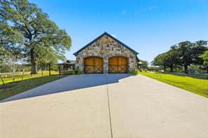 179 Private Road 4590 - Photo 4