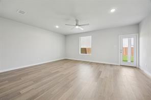 7624 Kingfisher Road - Photo 13