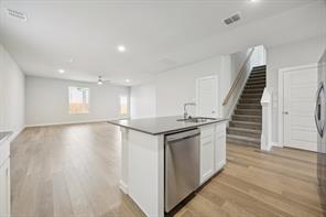 7624 Kingfisher Road - Photo 8