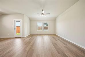 7620 Kingfisher Road - Photo 9