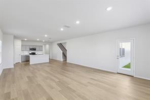 7628 Kingfisher Road - Photo 11