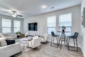 1063 Trickham Drive - Photo 4
