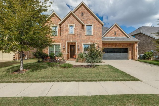 2920 Clearwater Drive