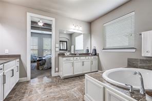 2920 Clearwater Drive - Photo 18