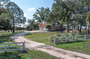 2523 FM 90 - Photo 37