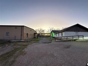 508 E Frederick Street - Photo 3
