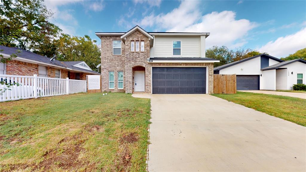 1615 Poplar Street - Photo 1