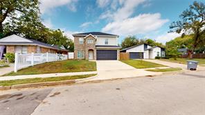 1615 Poplar Street - Photo 2