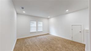 1615 Poplar Street - Photo 23