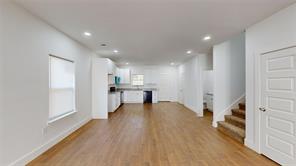 1615 Poplar Street - Photo 8