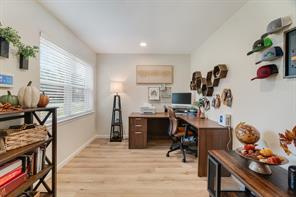 3276 Cleveland Street - Photo 9