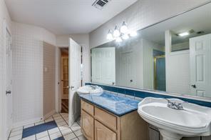 1805 Old Oak Drive - Photo 22